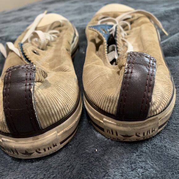 Converse Chuck Taylors - Picture 5 of 5